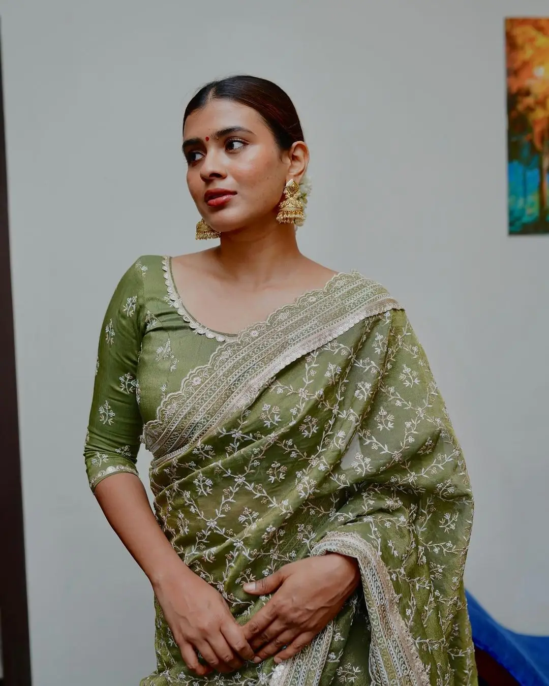 HEBAH PATEL IN GREEN SAREE BLOUSE 3